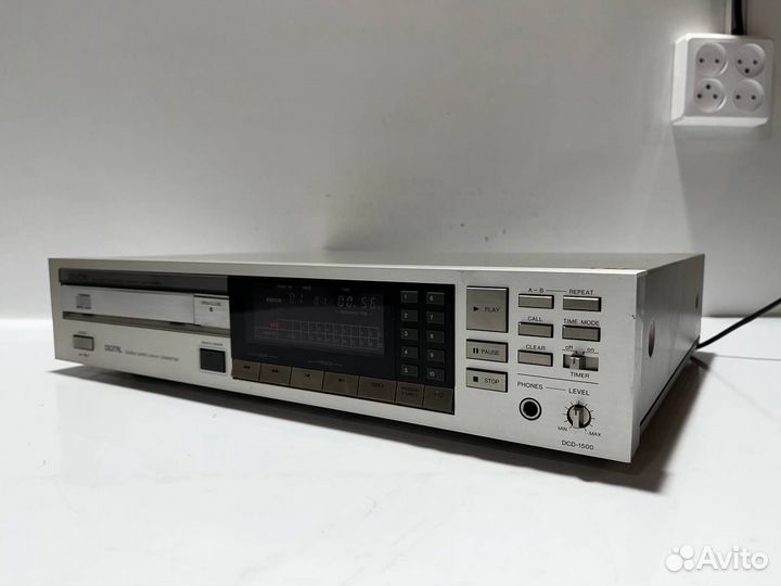 Denon DCD-1500 CD-Плеер Japan