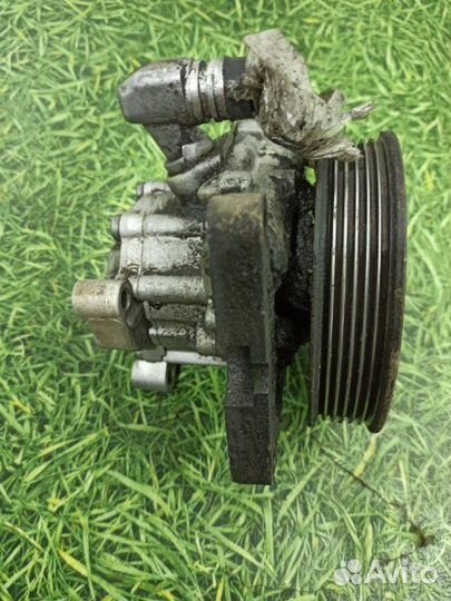 Насос гур Mercedes-Benz Ml W163 кроссовер 3.2