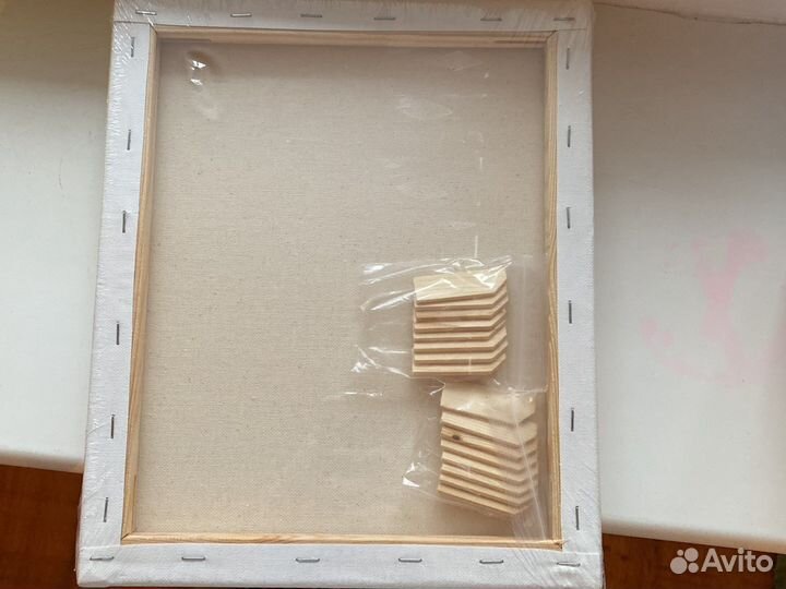 Набор холстов на подрамнике