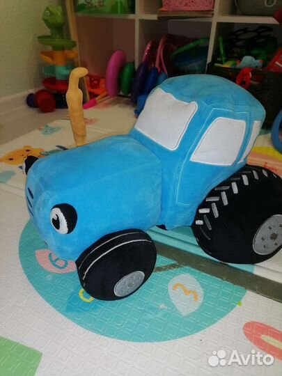 Синий трактор