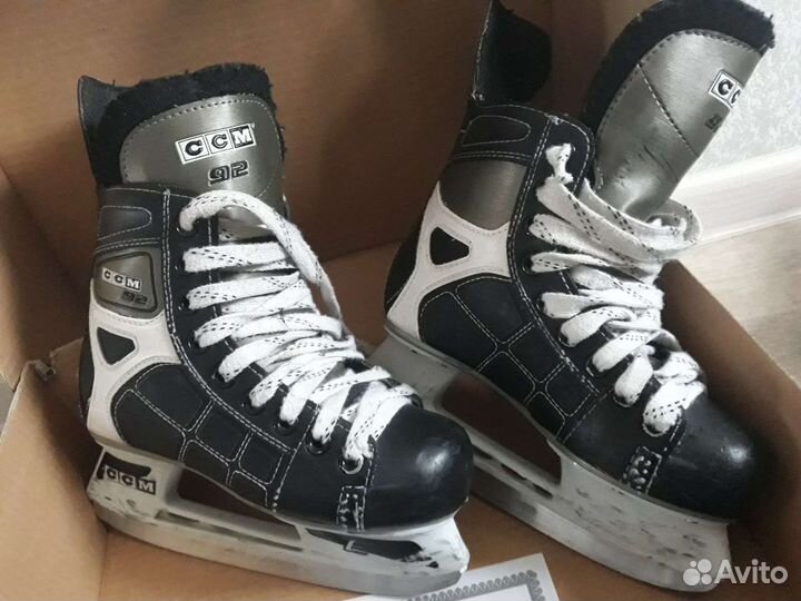 Коньки хоккейные 33 размер