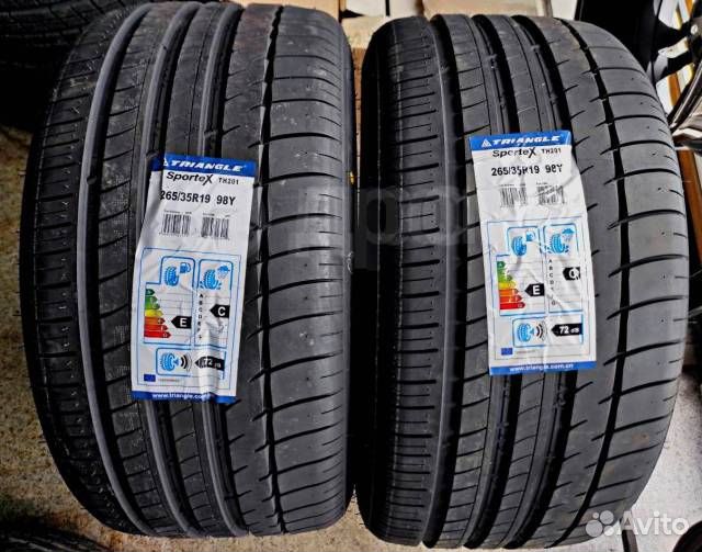 Triangle Sports TH201 265/35 R19