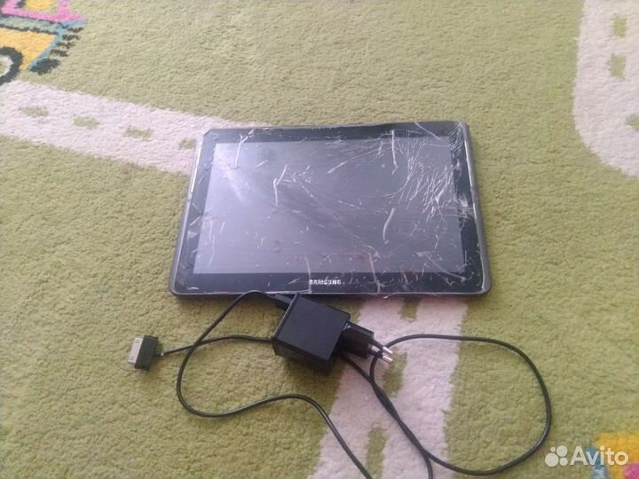 Планшет samsung Galaxy tab 3 10.1