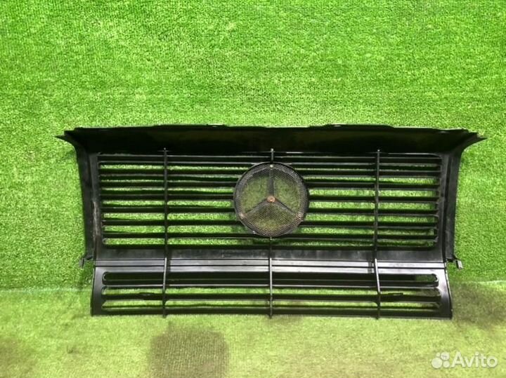 Б/У Б/У Решетка радиатора Mercedes G W463