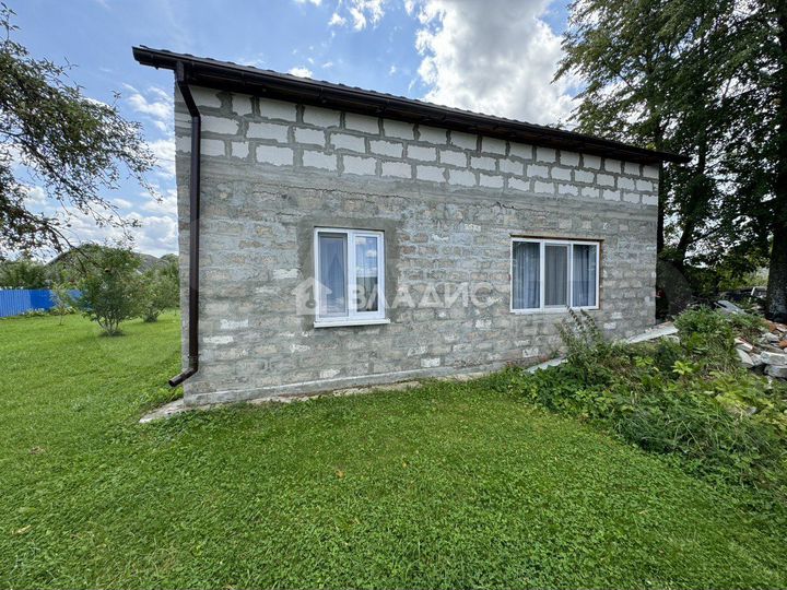 Дом 280 м² на участке 12 сот.