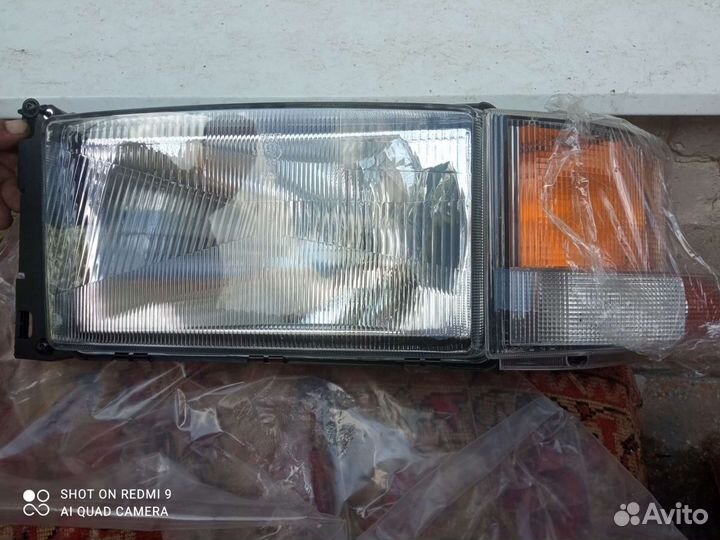 Фара на Scania