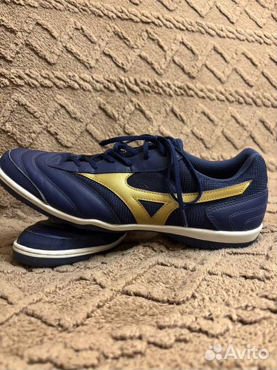 Кеды спортивные Mizuno