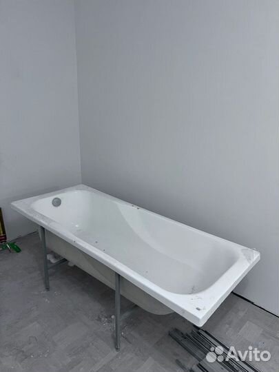 Ванна акриловая