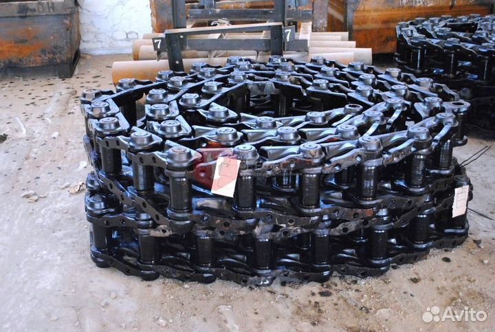 Цепь гусеничная 53L Komatsu 84E7-00191