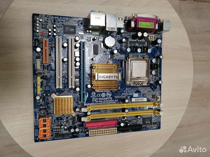 Материнская плата Gigabyte сокет 775