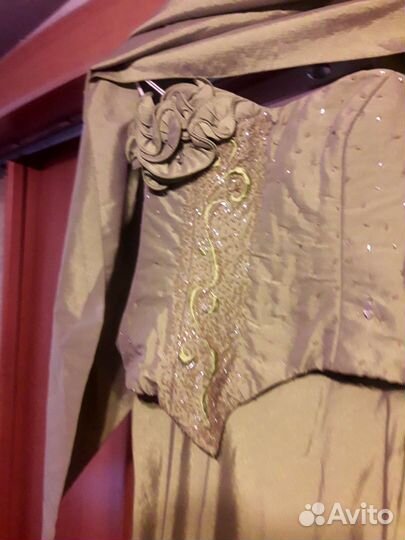 Вечернее платье в пол 44 46