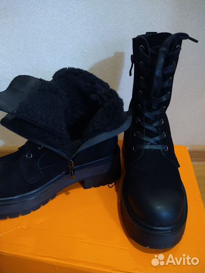Ботинки женские 37 размер бу