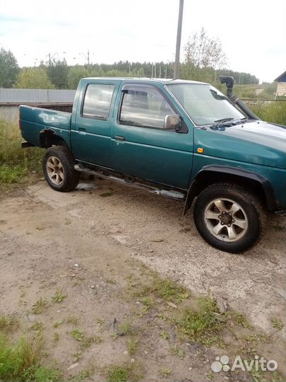 Nissan Datsun 2.5 МТ, 1995, 300 000 км