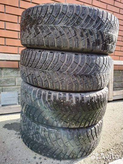 Michelin X-Ice North 4 205/55 R16 94T