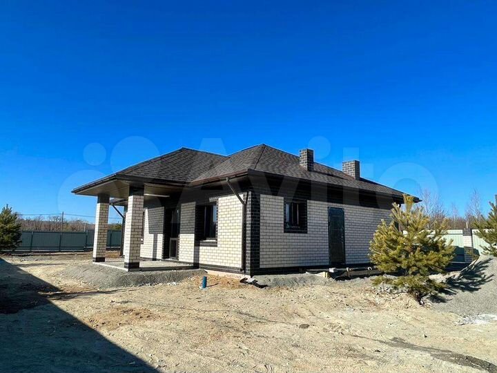 Коттедж 102 м² на участке 7 сот.