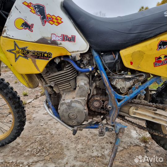 Suzuki DR250S