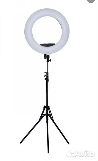Лампа кольцевая профессиональная