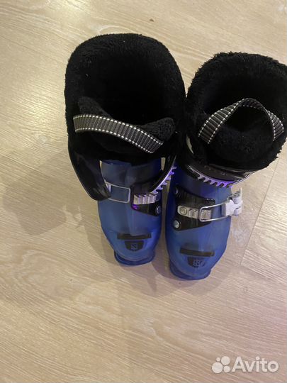 Детские горнолыжные ботинки