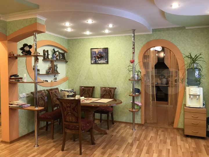 5-к. квартира, 112,6 м², 7/9 эт.