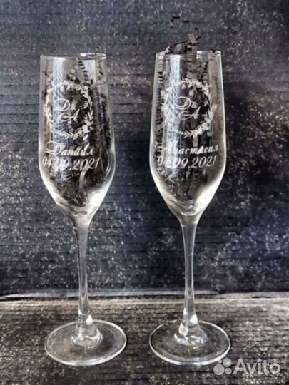 Лучший подарочный набор - Свадебные бокалы