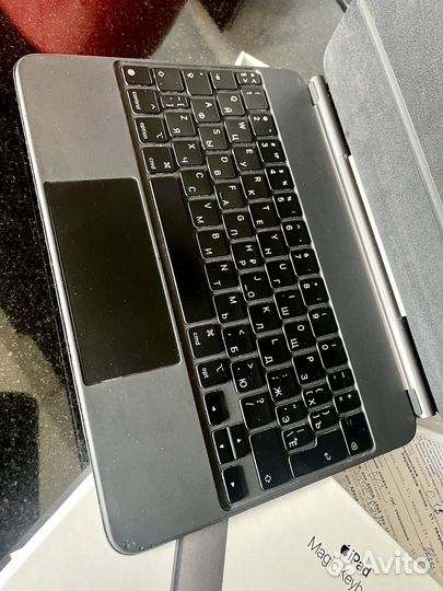 Apple Magic Keyboard для iPad Pro 11 Ростест