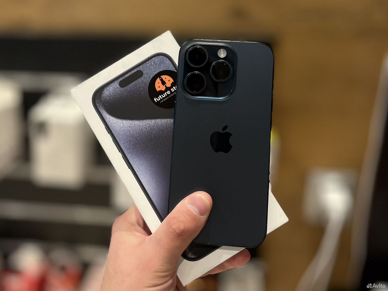 iPhone 15 Pro, 256 ГБ