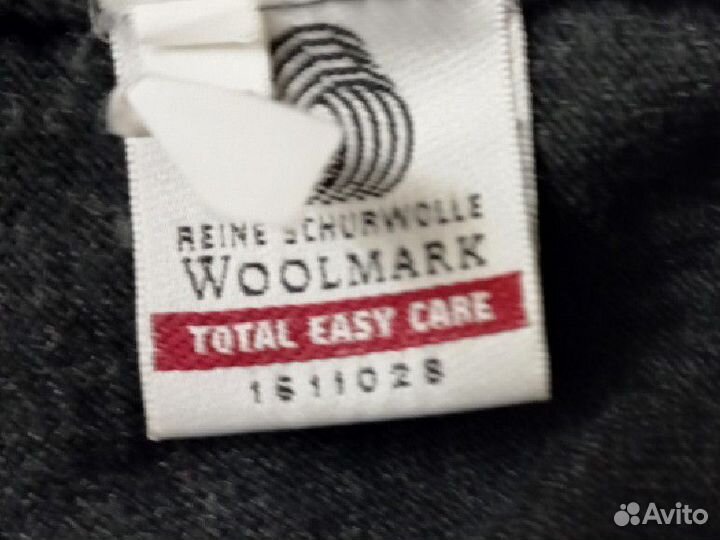 A.W. Dunmore, джемпер 100 шерсть,56 р, Италия