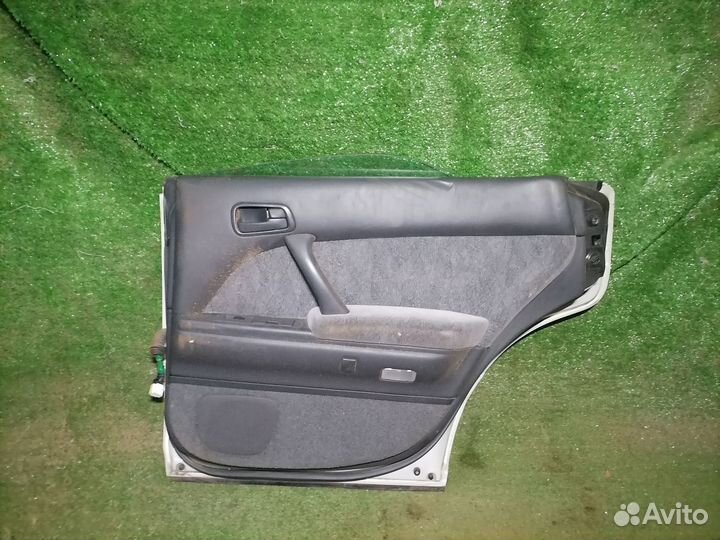 Дверь задняя правая Toyota Crown JZS140 Пустая