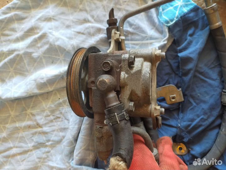 Насос гур 1 mzfe 4432048020