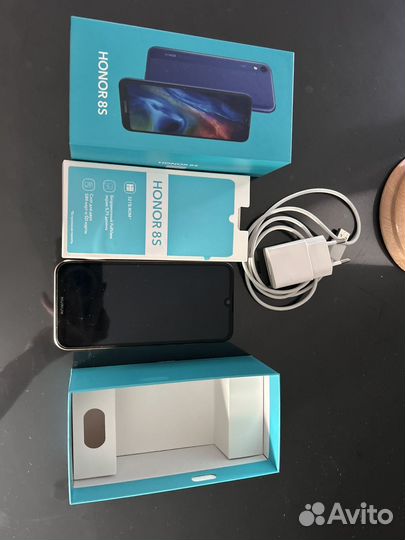 HONOR 8S, 2/32 ГБ