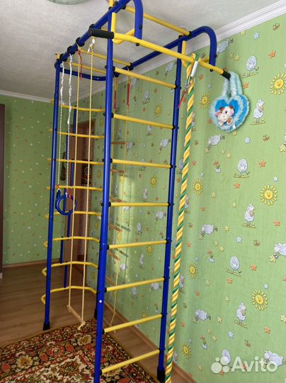 Детская шведская стенка