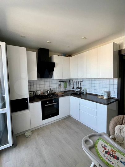 3-к. квартира, 73 м², 8/9 эт.