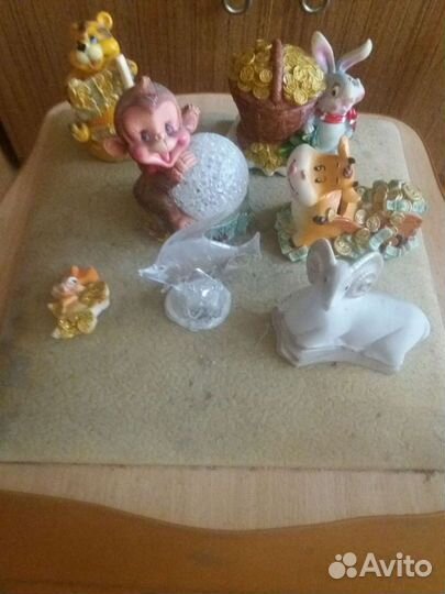 Статуэтки,копилки из фарфора,керамики