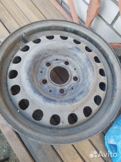 Диски штампованные r15 на Mercedes