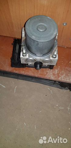 Блок abs nissan teana j32