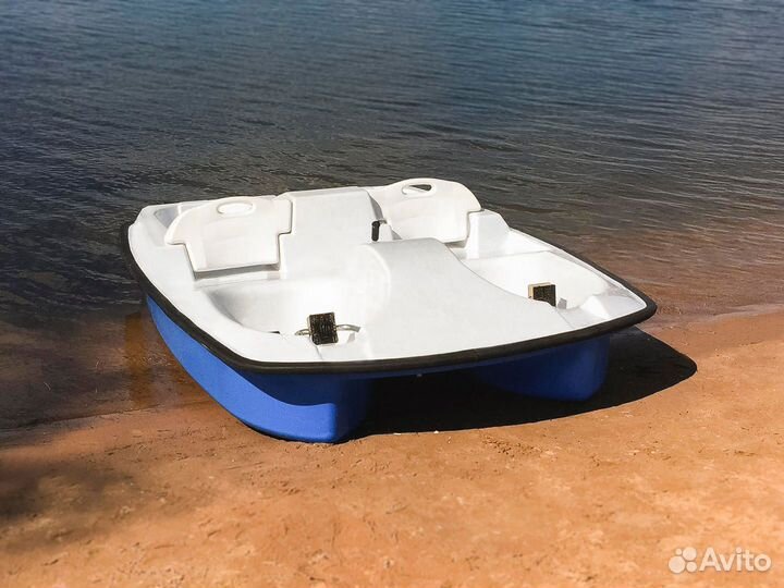 Водный катамаран