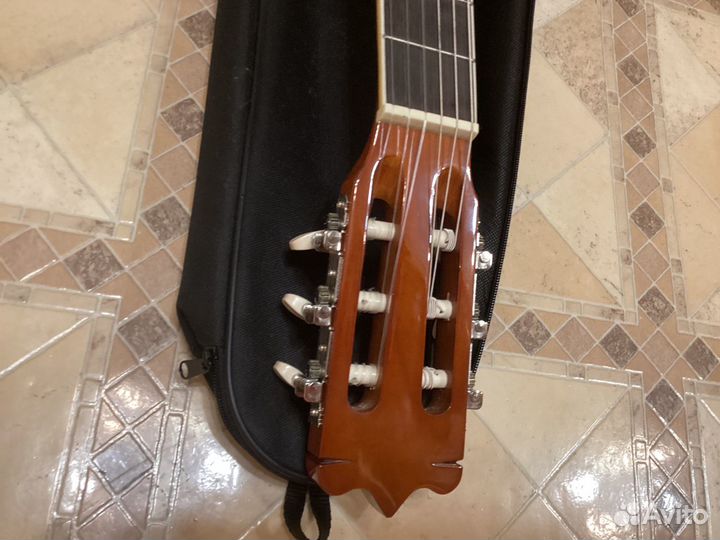 Классическая гитара