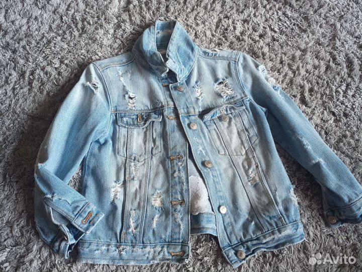 Куртка джинсовая