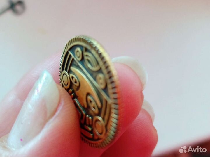 Монета сокровища пятерочки