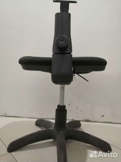 Газлифт для офисного кресла