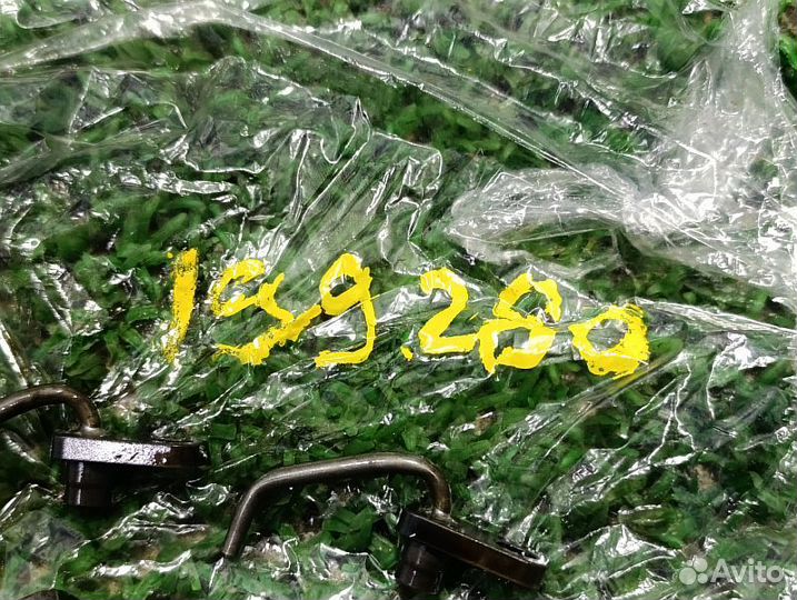 Форсунка масляная Nissan Pathfinder