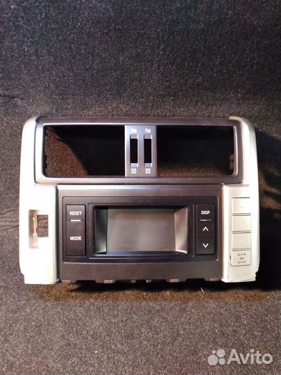 Штатный дисплей Toyota Prado 150