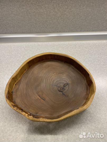 Деревянная тарелка