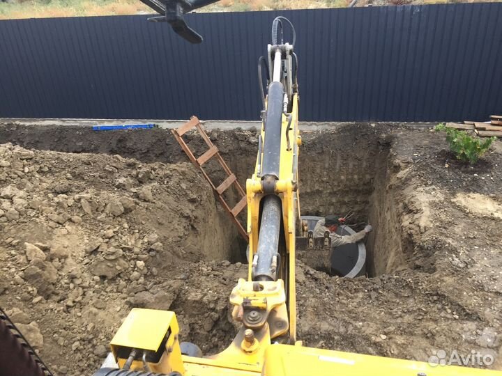 Экскаватор, кран, самосвал