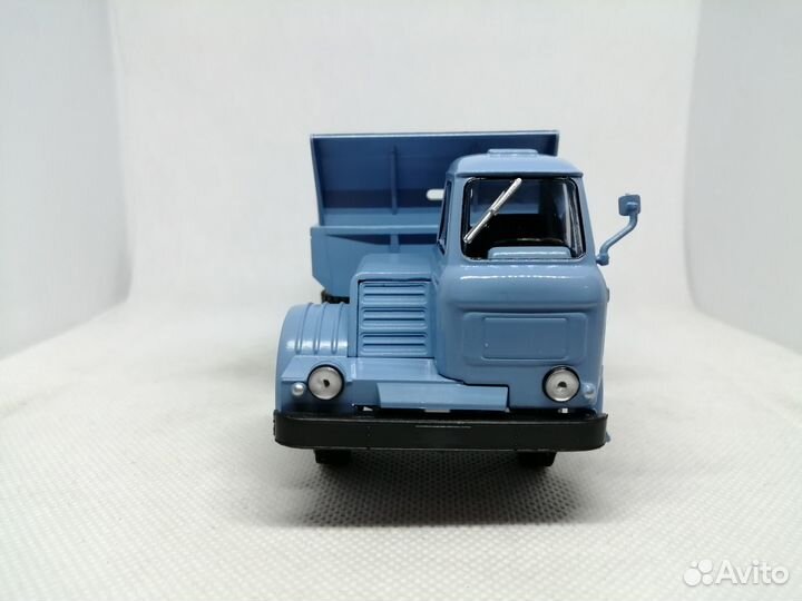 Модель маз-510 одноместный «Самосвал» опытный