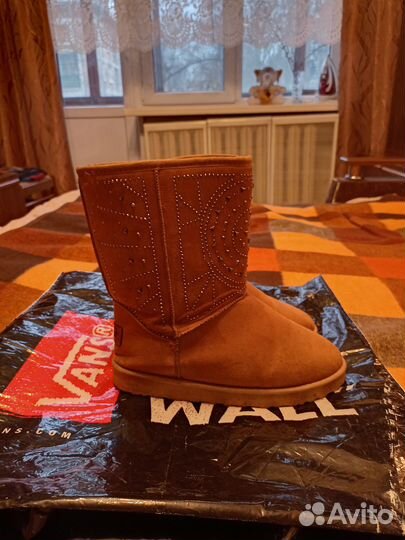 Угги со стразами