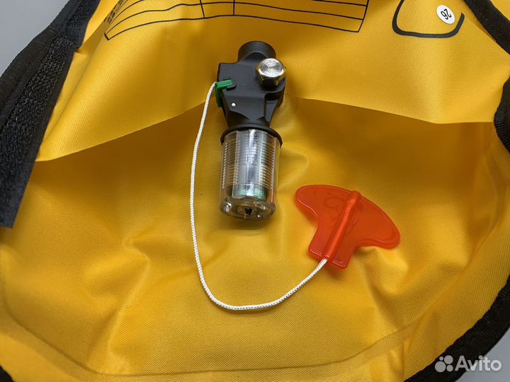 Спасательный жилет автоматический