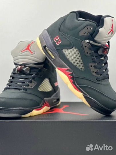 Nike Air Jordan 5 Retro Gore-Tex Off Noir