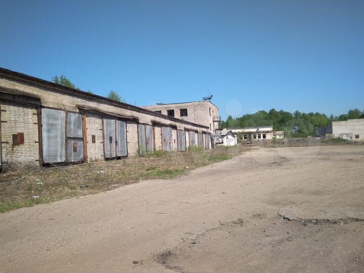 Гараж, > 30 м²