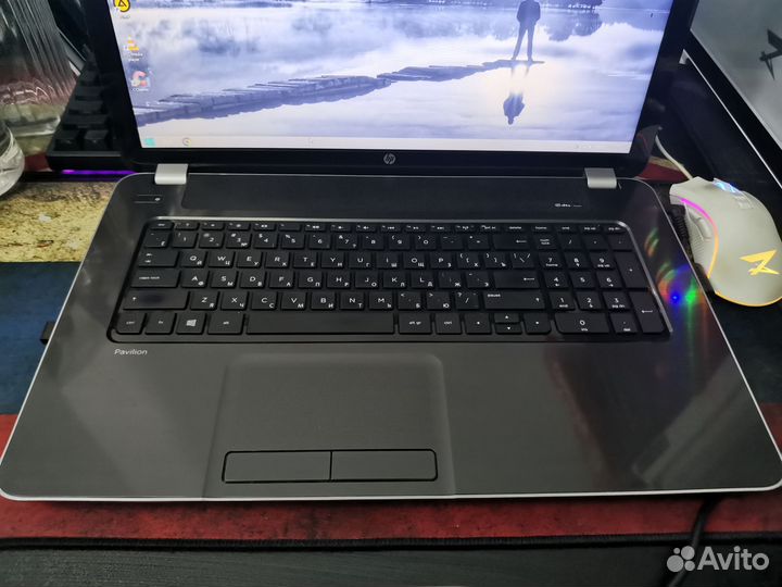 Мощный Игровой большой ноутбук HP 17-e109sr